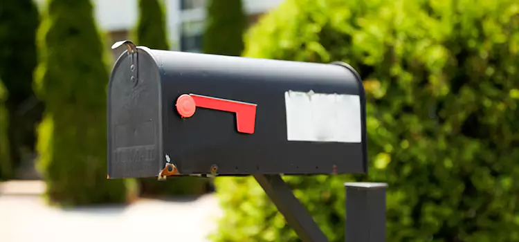 Secure Mailboxes for Packages Independence